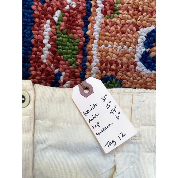 90s Shorts Yellow - Picture 4 of 8